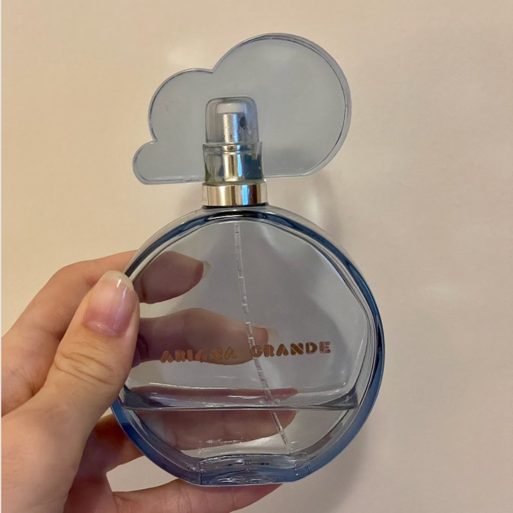 Ariana Grande Cloud Eau De Parfum